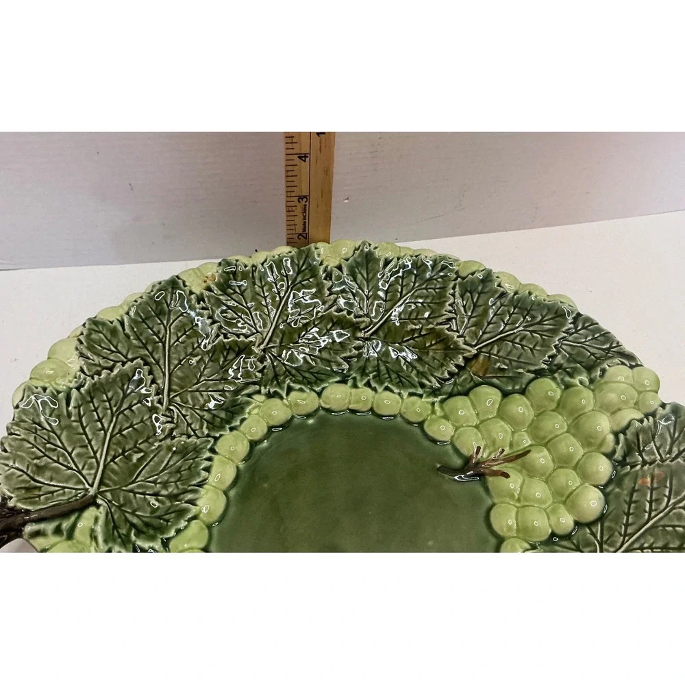 Jay Willfred Portugal Grape Leaf Platter Majolica Serving Tray Green 12